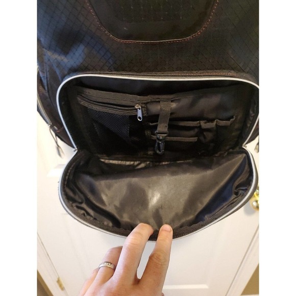 Preowned TalorMade Backpack Rucksack Black - Picture 6 of 7